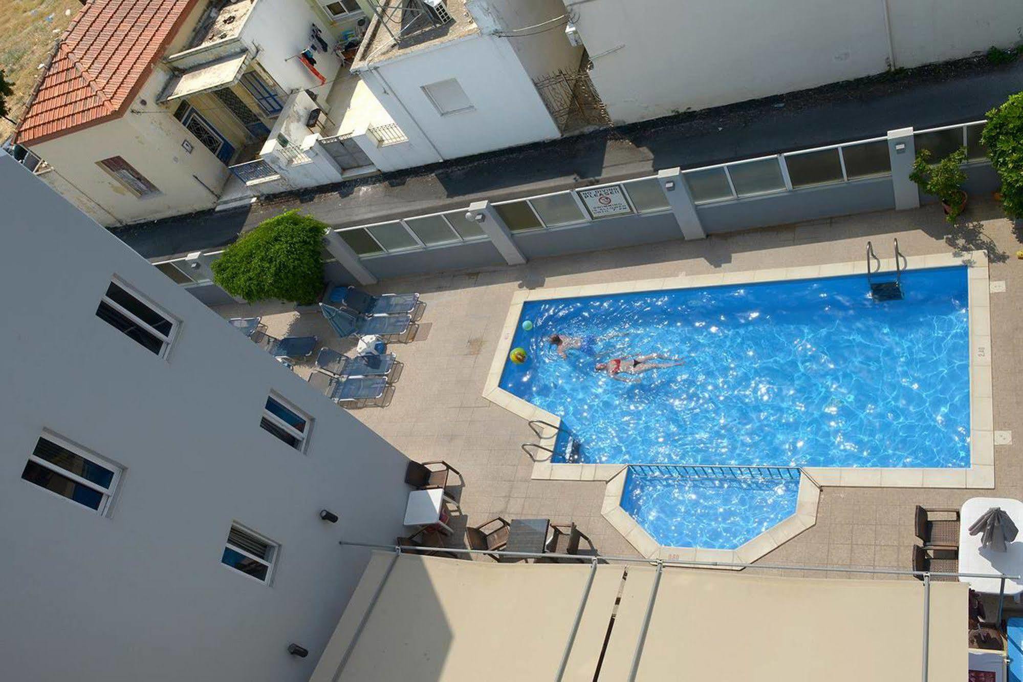 Ialysos City Hotel Exterior photo
